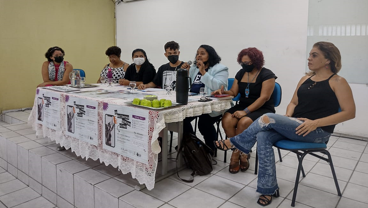 Campanha da UEPB “As Mulheres Querem Viver” realiza mesa de diálogo no Centro Artístico Cultural