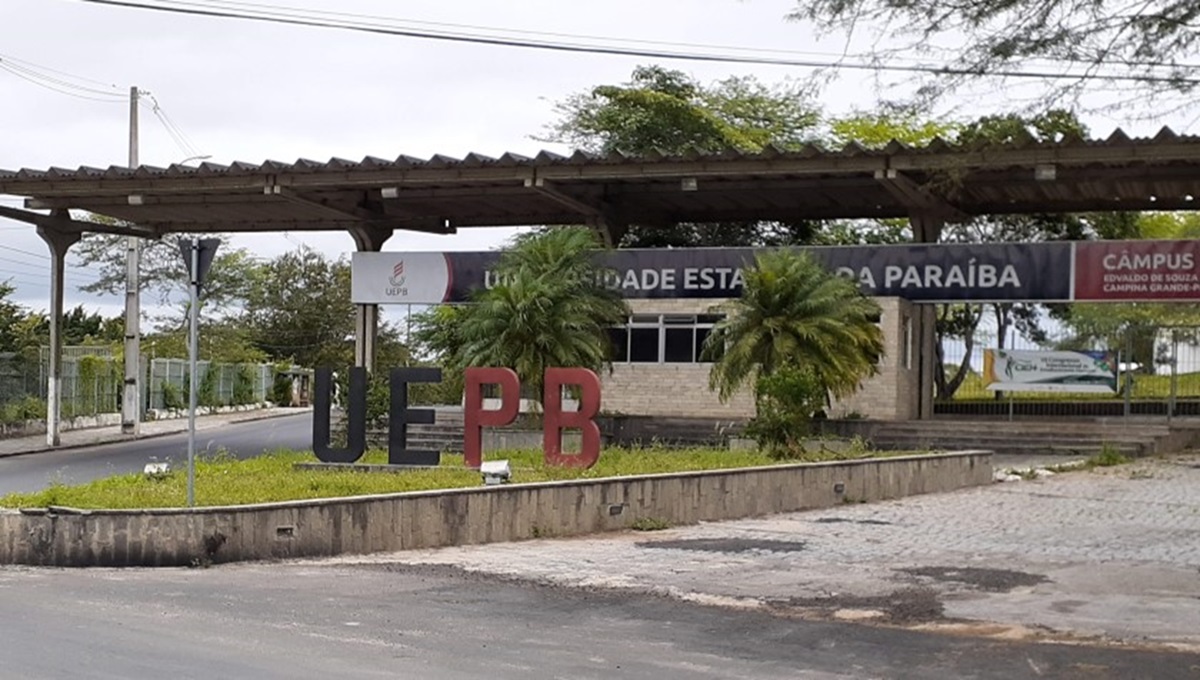 UEPB divulga edital para credenciamento de artistas e profissionais da arte
