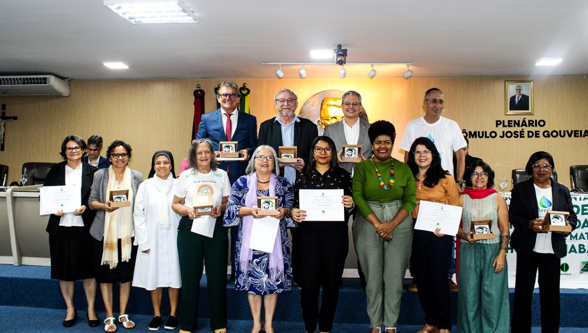 Professor da UEPB recebe a Medalha Celso Furtado, concedida pela Câmara Municipal de Campina Grande