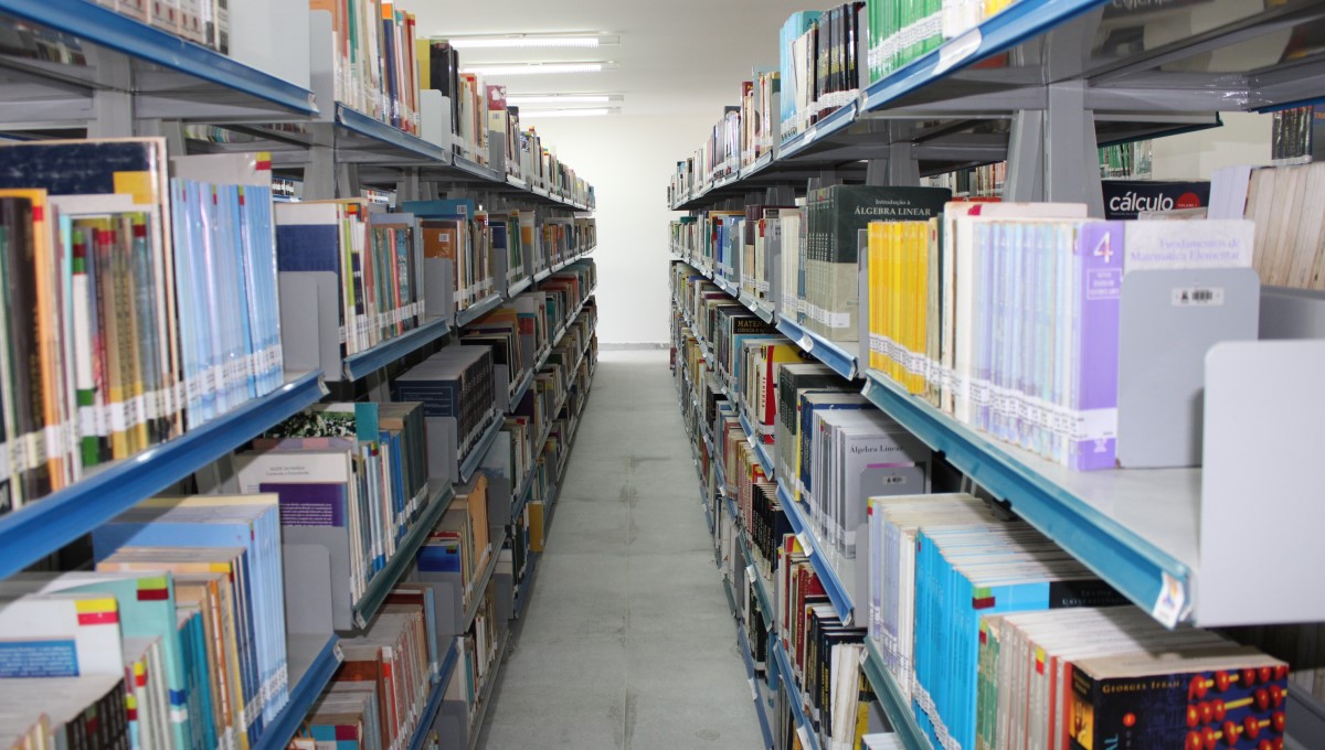 Biblioteca de Obras Raras Átila Almeida continua temporariamente fechada e aguarda novas instalações