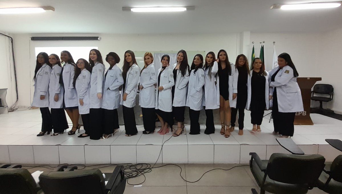 “Cerimônia do Jaleco” marca entrada de estudantes do curso de Enfermagem no campo de estágio