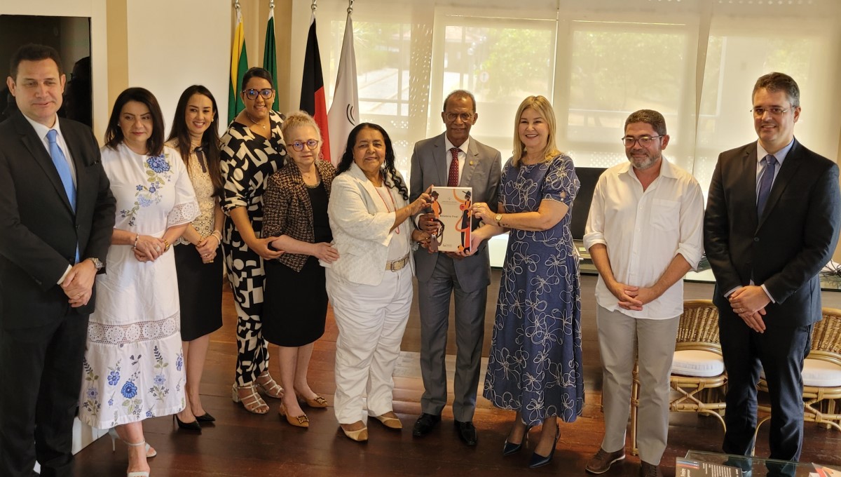 Universidade Estadual da Paraíba recebe relatório da Comissão de Juristas de Combate ao Racismo Estrutural