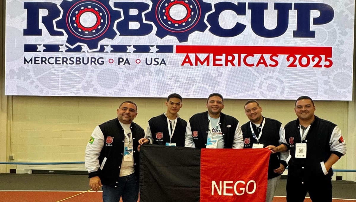 Estudantes da UEPB são vice-campeões em competição internacional de robótica realizada nos Estados Unidos