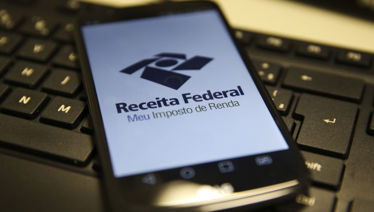 Projeto realiza mutirão para auxiliar contribuintes na preparação e envio da declaração do Imposto de Renda 2025