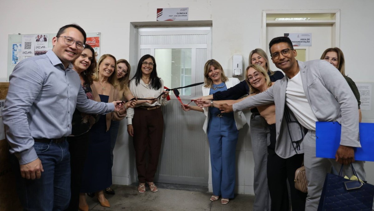 Reitoria realiza solenidade de entrega de novos equipamentos para as Clínicas do curso de Odontologia