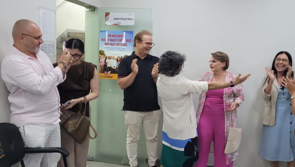 47 anos de ensino na UEPB: NUBS presta homenagem à professora Criseuda Benício Barros