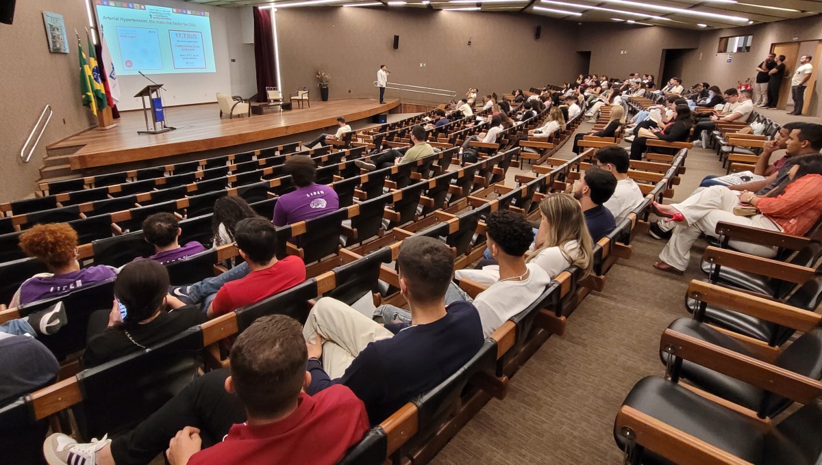 1º Simpósio e 6º Workshop em Ciências Farmacêuticas abordam pesquisas sobre inovação e sustentabilidade