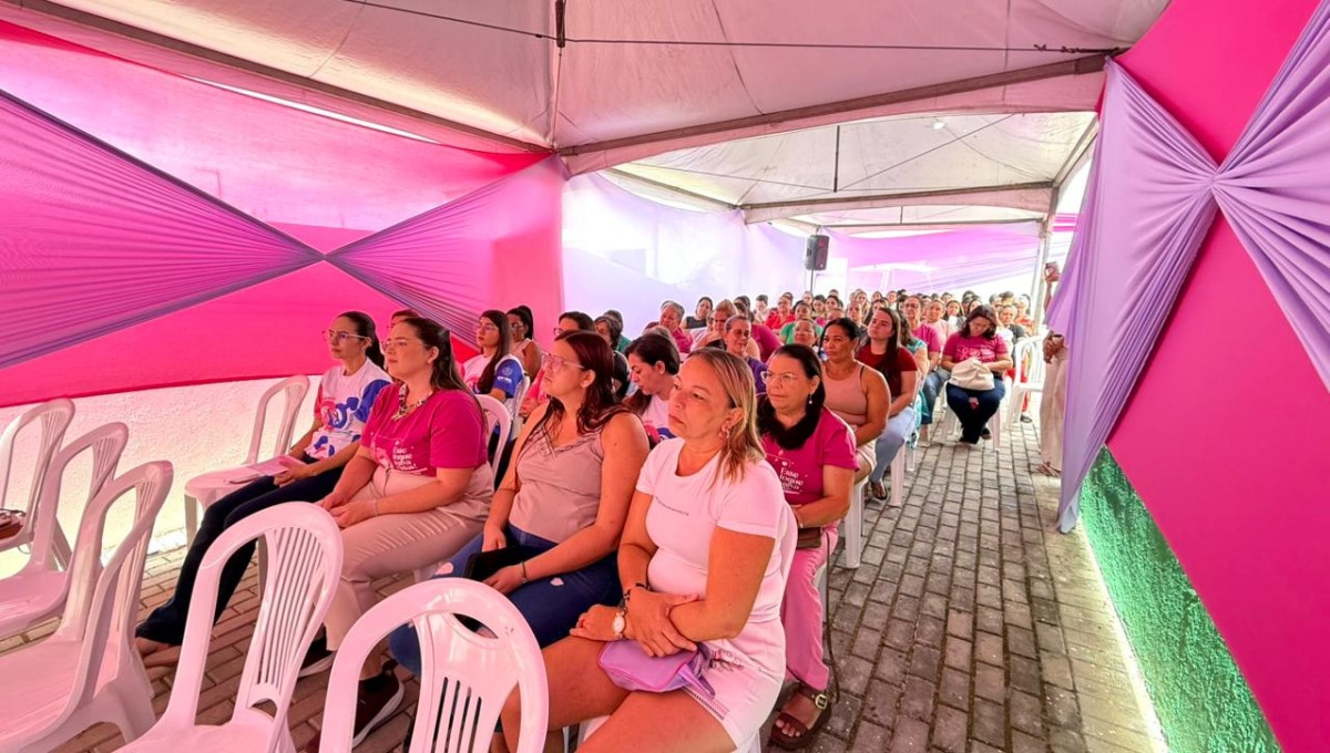 Em Boa Vista: projeto de extensão de Fisioterapia participa de ação da campanha “Outubro Rosa”